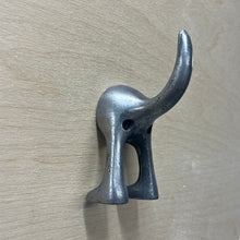 Load image into Gallery viewer, Dog Tail Cast Iron Hook